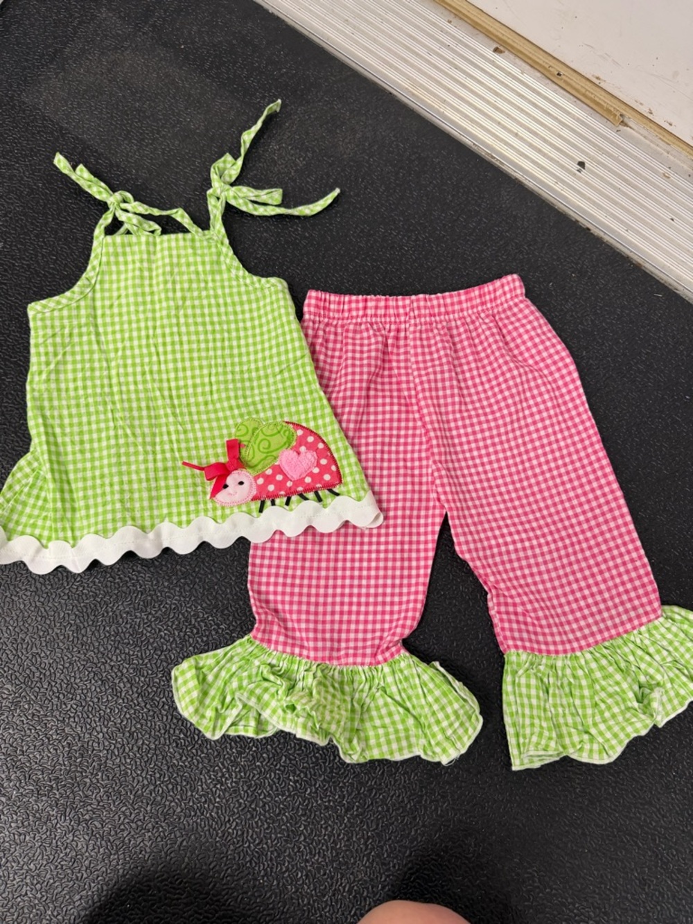 Mud Pie Boutique 2pc Outfit – 12-18 Months